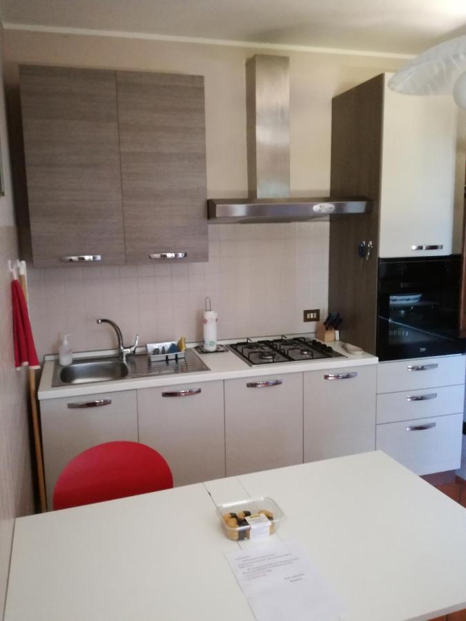 Vila Casale Cadeloro Nebbiuno Exteriér fotografie