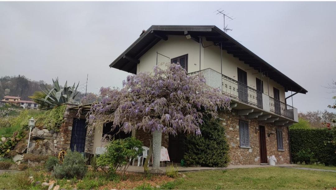 Vila Casale Cadeloro Nebbiuno Pokoj fotografie