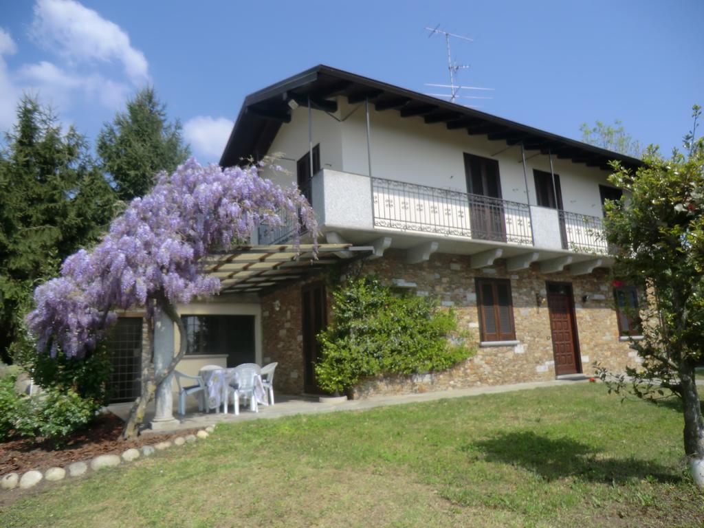 Vila Casale Cadeloro Nebbiuno Exteriér fotografie